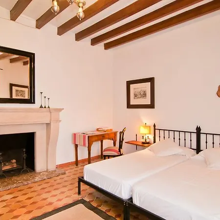 Leon De Sineu (Mallorca)