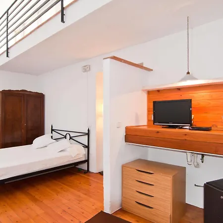 Leon De Hotel Sineu (Mallorca)