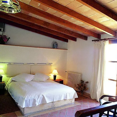 Hotel Leon De 3*